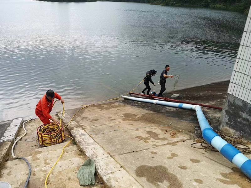 海南水库水下维修