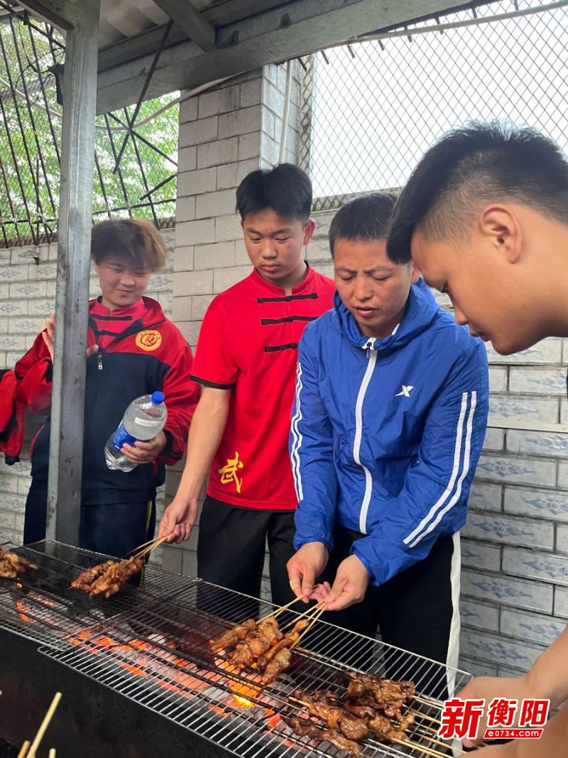 衡山县长江文武学校