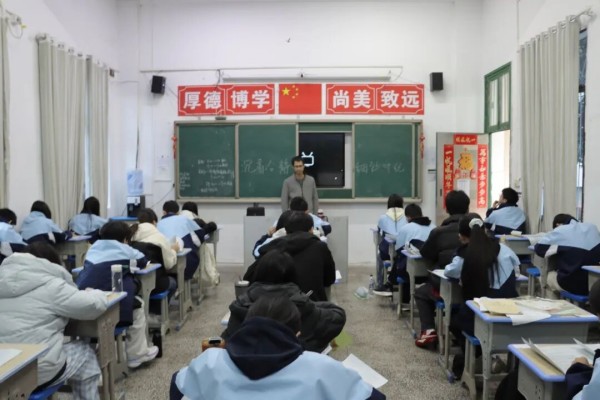 1765187397483685.jpg 衡陽湘南博遠(yuǎn)職業(yè)學(xué)校