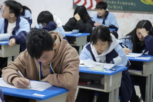 1765187409788489.jpg 衡陽湘南博遠(yuǎn)職業(yè)學(xué)校