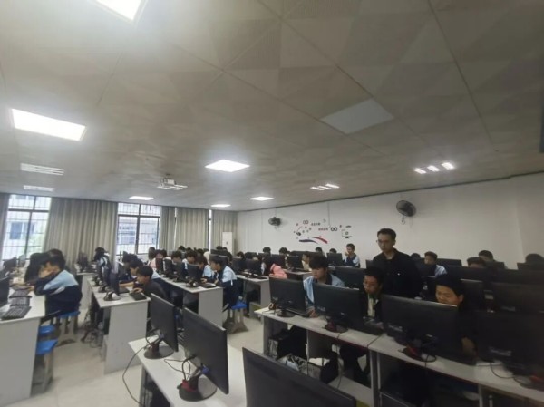 1765187438823913.jpg 衡陽湘南博遠(yuǎn)職業(yè)學(xué)校