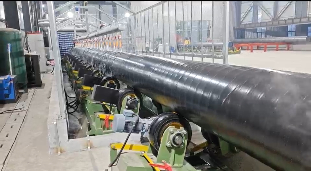 1765770013113137.jpg 钢管 3PE 生产线