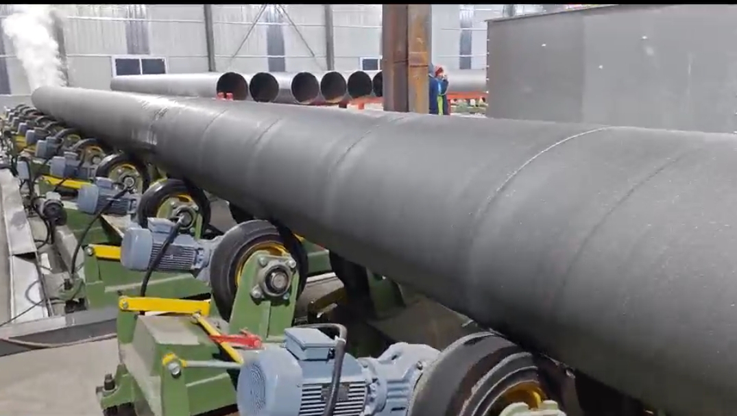 1765770176563494.jpg 聚氨酯发泡平台